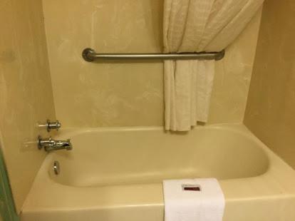 Falls Inn Newton Falls Екстериор снимка